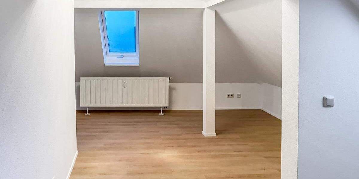 Etagenwohnung Schleiz - 2 Zimmer, 34 m&sup2;, 275&euro; | Angebot:26331583