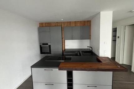 Wohnung Villingen-Schwenningen Schwenningen - 3 Zimmer, 74 m&sup2;, 1.195&euro; | Angebot:25053801