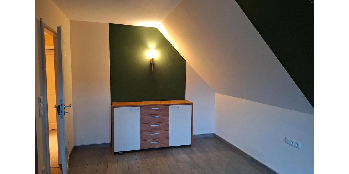 Einfamilienhaus Wilnsdorf - 4 Zimmer, 128 m&sup2;, 1.850&euro; | Angebot:26254365