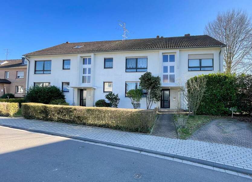 Wohnung zum Mieten in Troisdorf 650 € 65.9 m² 3 zimmer