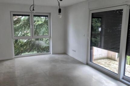 Wohnung Rüsselsheim am Main - 5 Zimmer, 135 m&sup2;, 2.200&euro; | Angebot:23382817