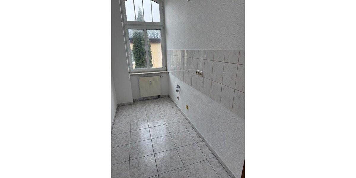 Etagenwohnung Bad Blankenburg - 1 Zimmer, 36 m&sup2;, 242&euro; | Angebot:26051117