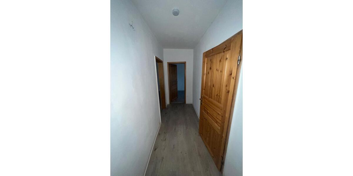 Etagenwohnung Zeitz Theißen - 2 Zimmer, 50 m&sup2;, 350&euro; | Angebot:26393049