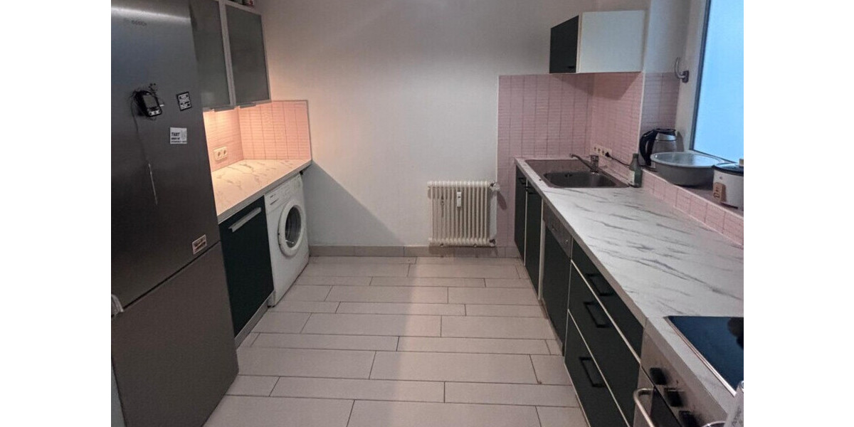 2 Zimmer Mietwohnung mit schönem Bergblick in 83410 Laufen - frei ab 01.09.2026 - Aufzug vorhanden - Etagenwohnung Laufen Laufen | Angebot:26988609