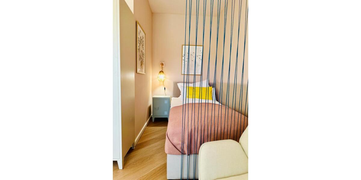 Wohnen auf Zeit Bad Segeberg - 1 Zimmer, 17 m&sup2;, 675&euro; | Angebot:25047195