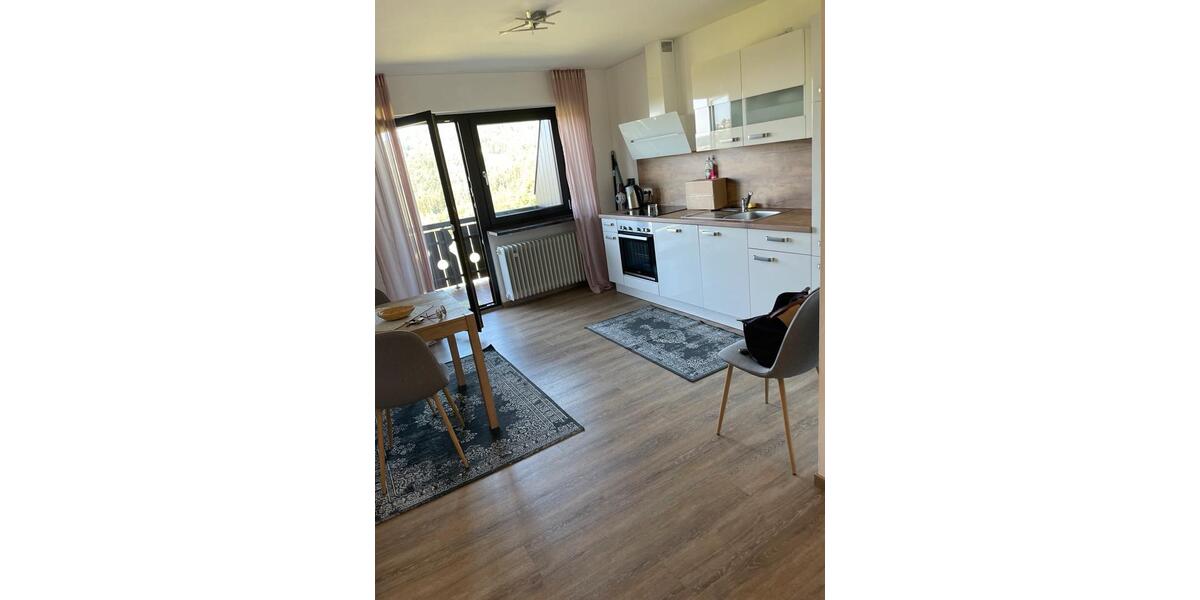 Etagenwohnung Hauzenberg - 2 Zimmer, 45 m&sup2;, 710&euro; | Angebot:25893377