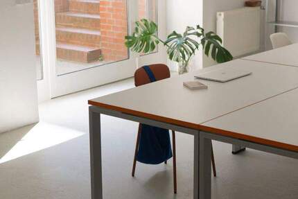 Schreibtischplatz im kreativen Coworking-Space Atelier Studio - All-in-Miete zimmer