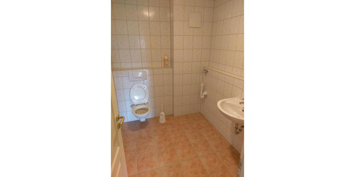 Etagenwohnung Bad Füssing - 3 Zimmer, 105 m&sup2;, 900&euro; | Angebot:26648174