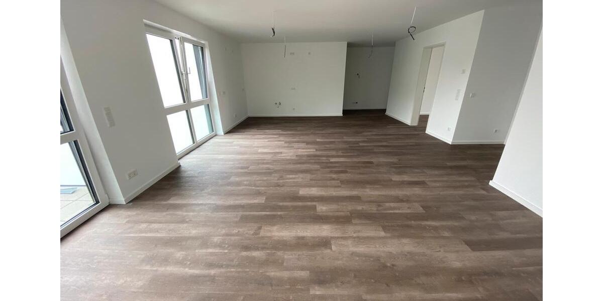 Etagenwohnung Lemgo - 4 Zimmer, 126 m&sup2;, 1.200&euro; | Angebot:24426906
