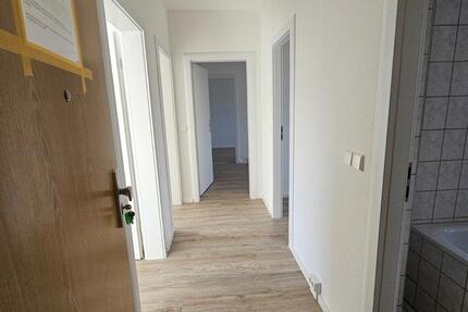 Wohnung Eberswalde - 4 Zimmer, 72 m&sup2;, 680&euro; | Angebot:25855424