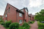 2-Zimmer-Erdgeschosswohnung mit Terrasse! zimmer