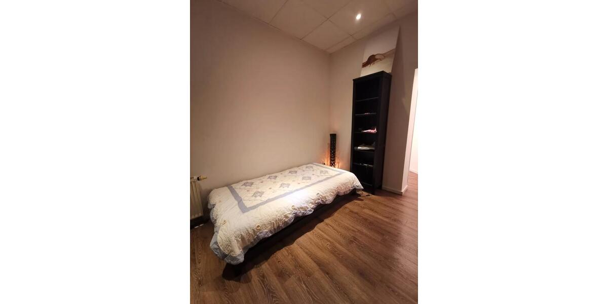 Erdgeschoßwohnung Cottbus - 1 Zimmer, 40 m&sup2;, 400&euro; | Angebot:26653094