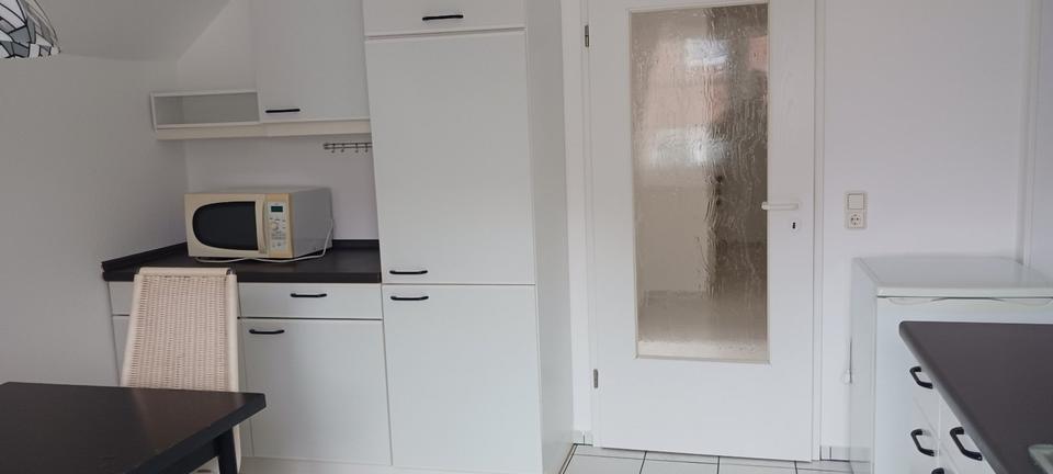 Dachgeschoßwohnung Kalletal - 3 Zimmer, 80 m&sup2;, 450&euro; | Angebot:26602721