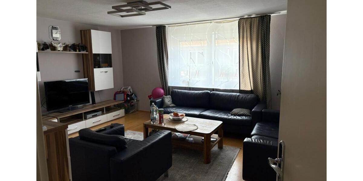 Etagenwohnung Darmstadt Darmstadt-Ost - 2 Zimmer, 75 m&sup2;, 1.300&euro; | Angebot:26074422