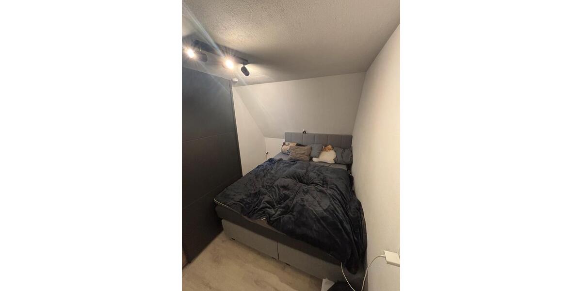 Dachgeschoßwohnung Bredstedt - 2 Zimmer, 36 m&sup2;, 590&euro; | Angebot:25418369