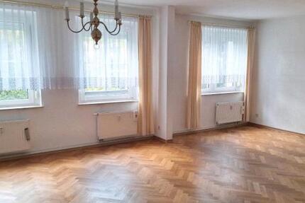 Wohnung Hoyerswerda - 2 Zimmer, 67 m&sup2;, 498&euro; | Angebot:27632530