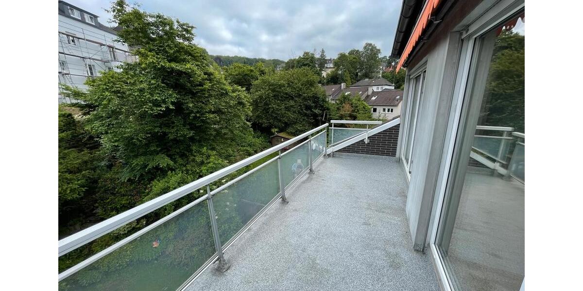 Dachgeschoßwohnung Wuppertal Gemarkung Elberfeld - 2 Zimmer, 62 m&sup2;, 600&euro; | Angebot:26564656