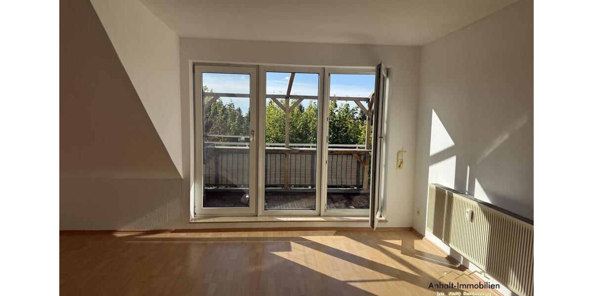 2-Raumwohnung im 2. OG mit 2 Balkone 2 zimmer