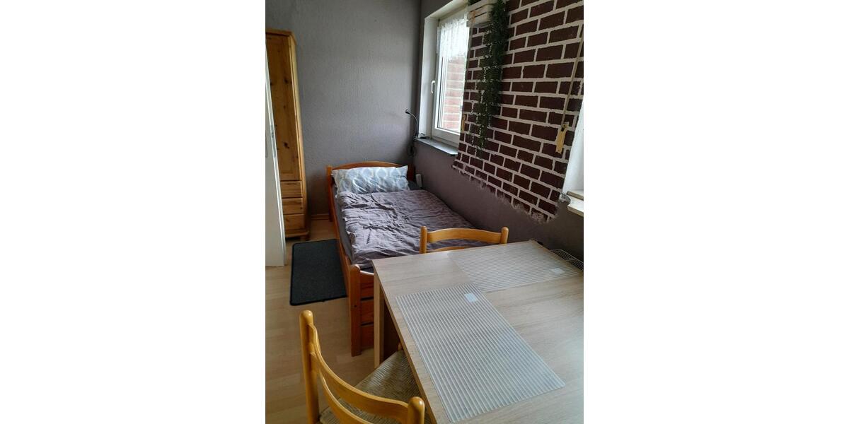 Wohnen auf Zeit Korschenbroich - 5 Zimmer, 150 m&sup2;, 16&euro; | Angebot:24756937