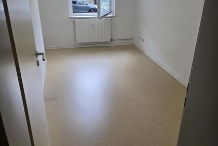 Wohnung Hildesheim Himmelsthür - 2 Zimmer, 60 m&sup2;, 880&euro; | Angebot:27546152