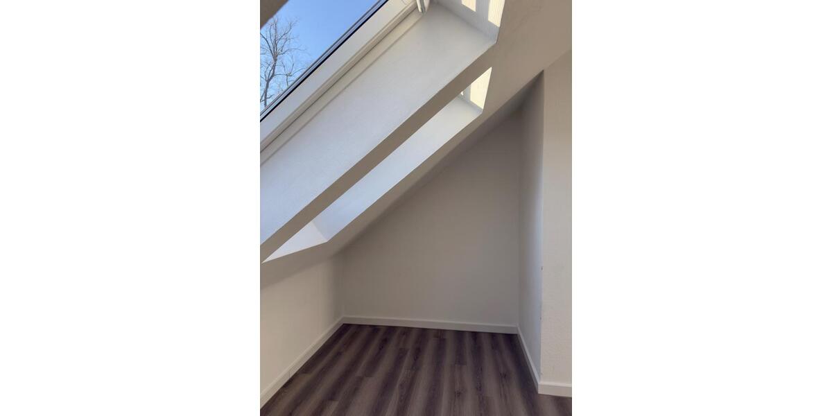 Dachgeschoßwohnung Bad Bramstedt - 3 Zimmer, 80 m&sup2;, 940&euro; | Angebot:24773240