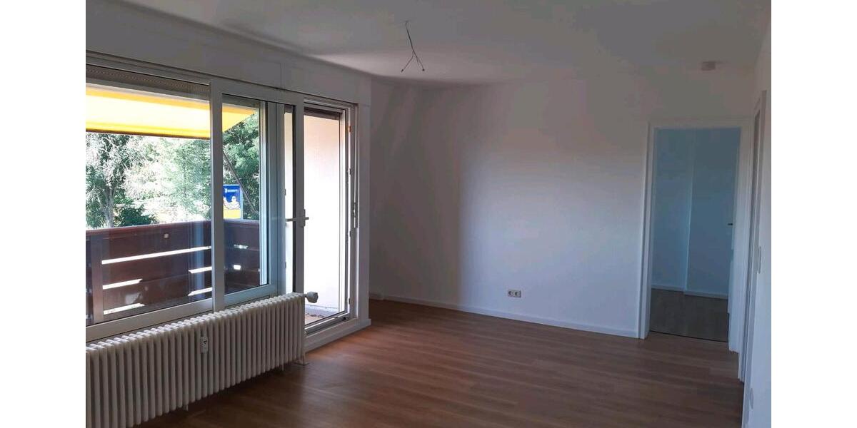 Dachgeschoßwohnung Strehla - 3 Zimmer, 73 m&sup2;, 445&euro; | Angebot:26261374