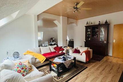 Wohnung Schalksmühle - 2.5 Zimmer, 90 m&sup2;, 820&euro; | Angebot:25148811