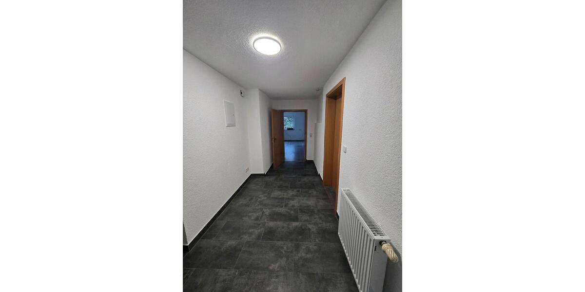 Etagenwohnung Lichtentanne - 3 Zimmer, 86 m&sup2;, 800&euro; | Angebot:25021715