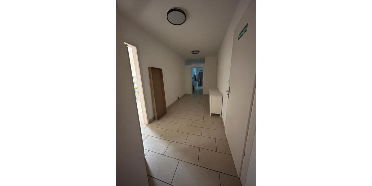 Gewerbeobjekt Fellbach - 1.200&euro; | Angebot:25112280