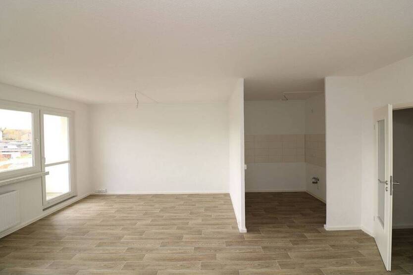 Schachmatt für hohe Mieten...große 3-RW mit Dusche u. Balkon!!!