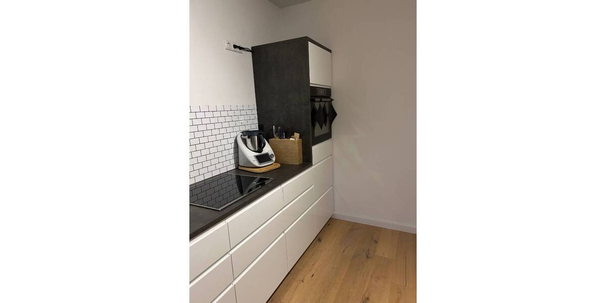 Etagenwohnung Oberhaching Deisenhofen - 3 Zimmer, 130 m&sup2;, 2.300&euro; | Angebot:26607570