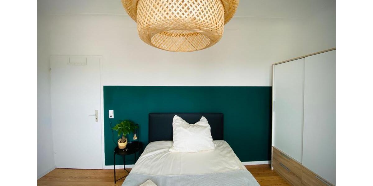 Wohnen auf Zeit Stuttgart Luginsland - 17 Zimmer, 79 m&sup2;, 550&euro; | Angebot:26276647