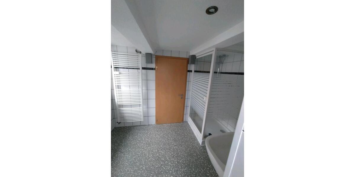 Etagenwohnung Göttingen Elliehausen / Esebeck - 4 Zimmer, 96 m&sup2;, 800&euro; | Angebot:26272832