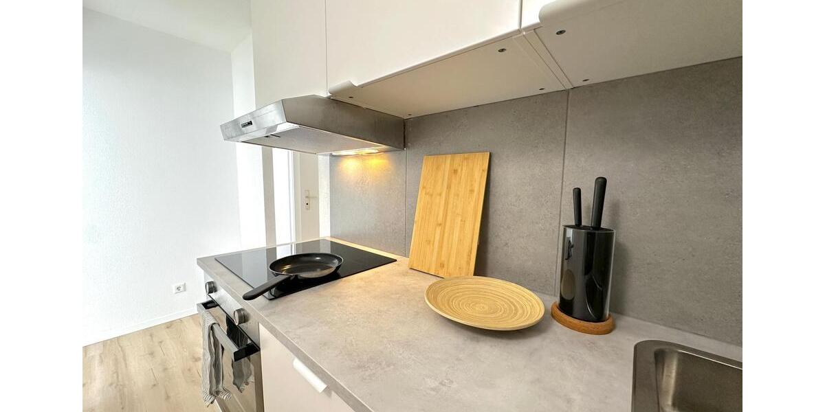 Etagenwohnung Ludwigshafen am Rhein - 1 Zimmer, 9 m&sup2;, 390&euro; | Angebot:24806470