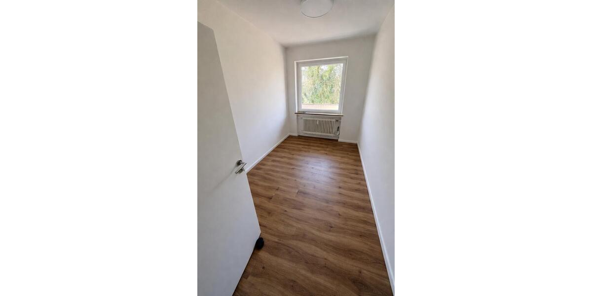 Etagenwohnung Hambergen - 4 Zimmer, 82 m&sup2;, 1.050&euro; | Angebot:25844757