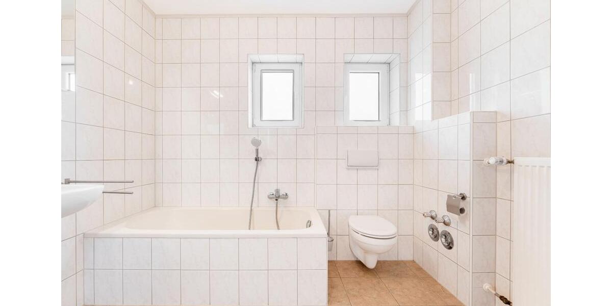 Etagenwohnung Regen - 3 Zimmer, 81 m&sup2;, 650&euro; | Angebot:26409137