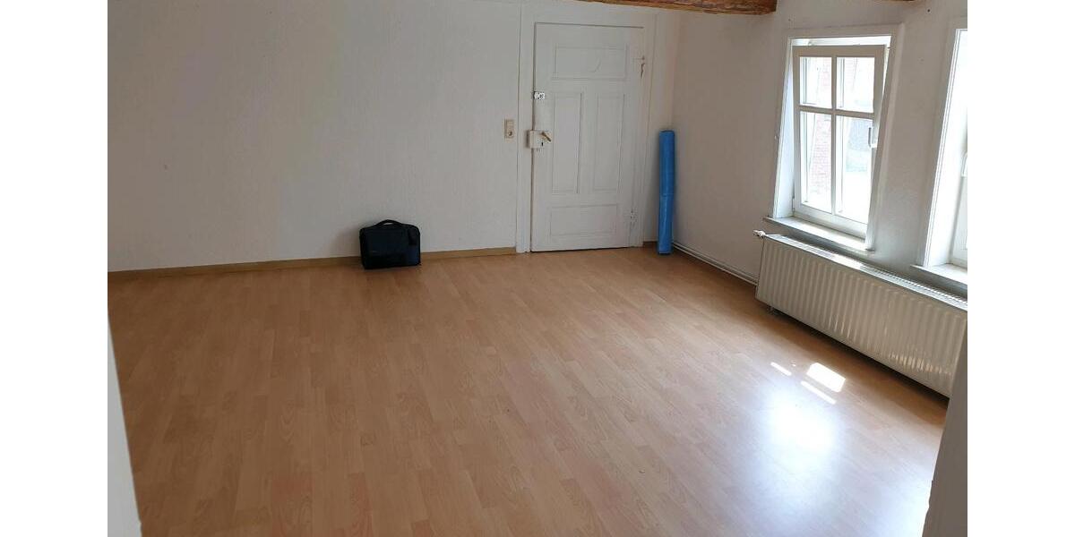 Hochparterre Osterwieck Dardesheim - 2 Zimmer, 240&euro; | Angebot:22913319