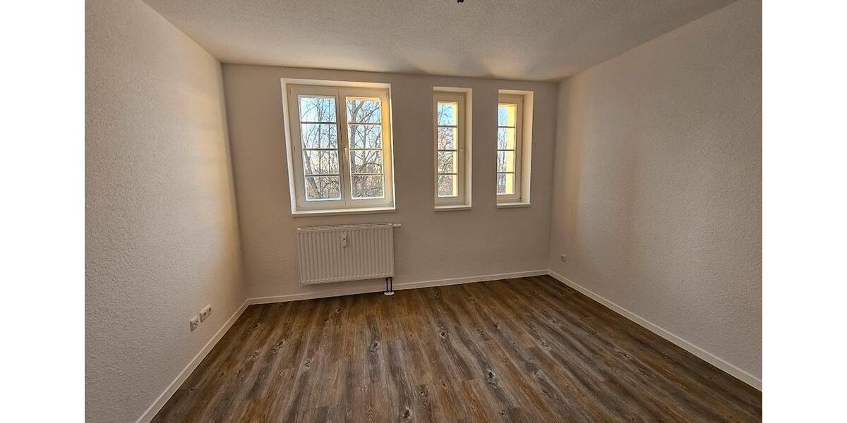 Etagenwohnung Magdeburg Diesdorf - 4 Zimmer, 99 m&sup2;, 1.042&euro; | Angebot:25974494