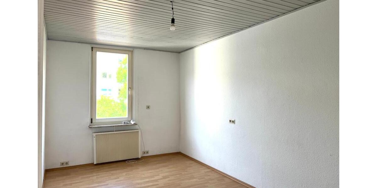 Etagenwohnung Pforzheim Brötzingen - 3.5 Zimmer, 89 m&sup2;, 920&euro; | Angebot:26563727