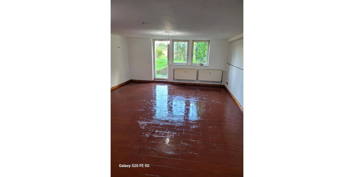 Erdgeschoßwohnung Gingst - 1 Zimmer, 65 m&sup2;, 499&euro; | Angebot:22626022