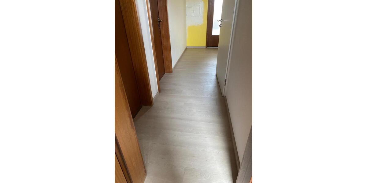 Dachgeschoßwohnung Mönchberg - 2 Zimmer, 66 m&sup2;, 450&euro; | Angebot:26686950