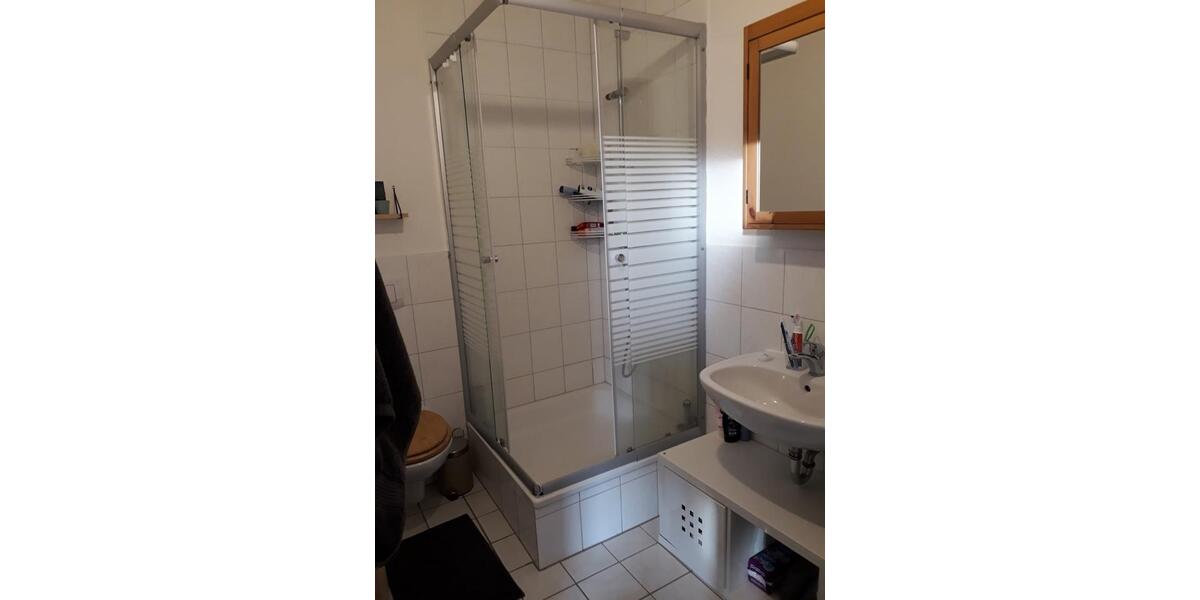 Erdgeschoßwohnung Lüdersdorf - 2.5 Zimmer, 74 m&sup2;, 500&euro; | Angebot:25873754