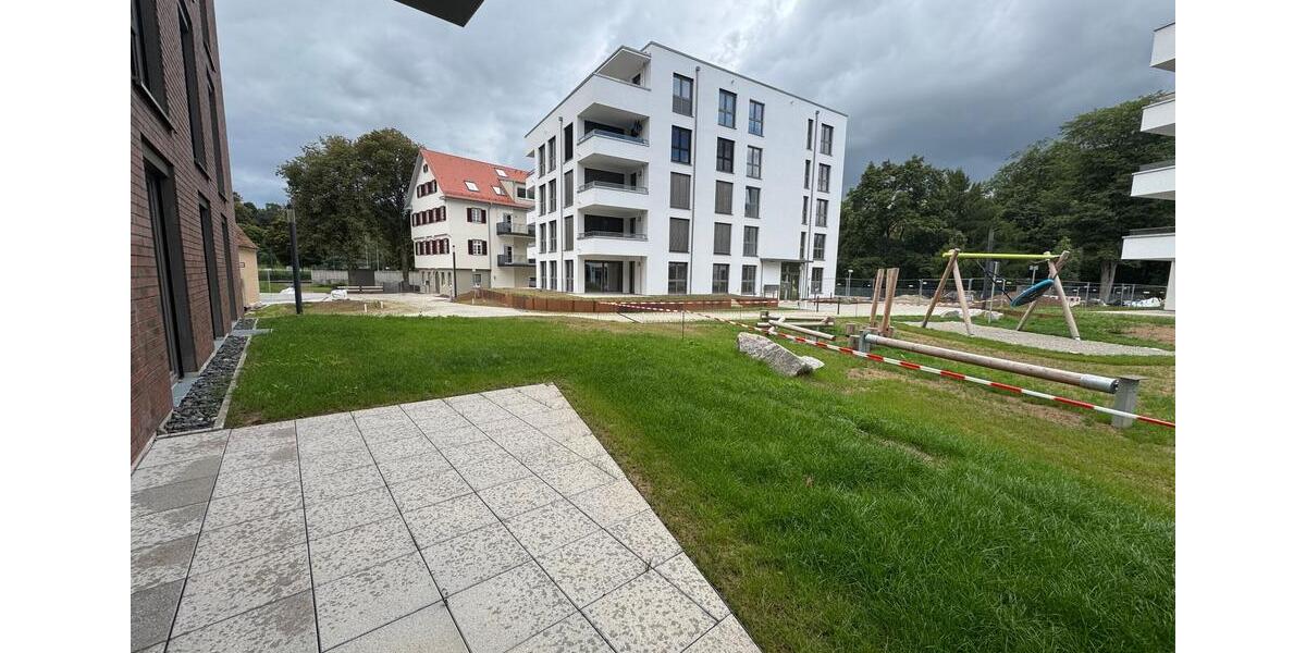 Erdgeschoßwohnung Nürtingen - 4 Zimmer, 116 m&sup2;, 1.880&euro; | Angebot:25216556