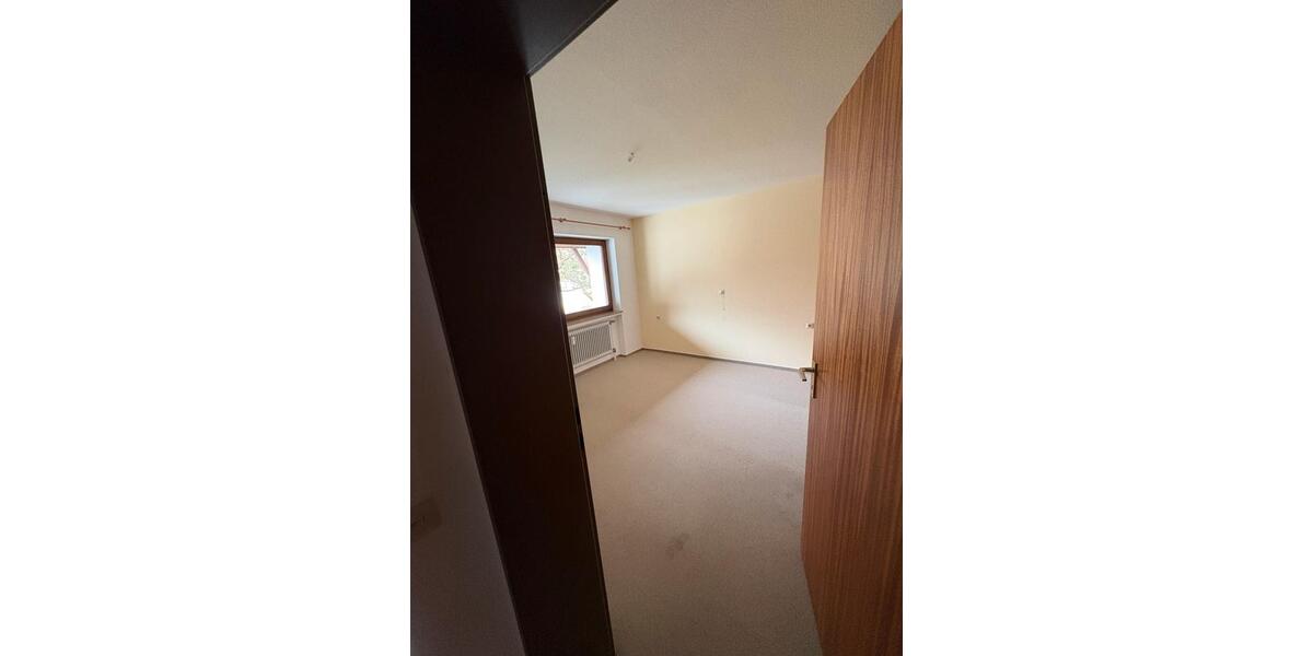 Etagenwohnung Bad Wurzach - 2.5 Zimmer, 58 m&sup2;, 850&euro; | Angebot:26212030