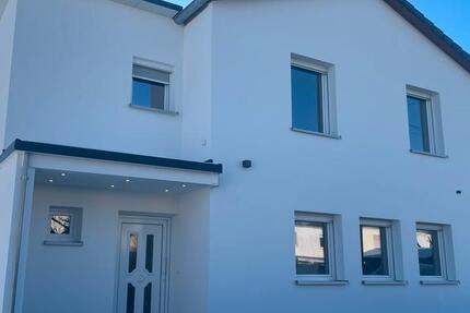 Modernes Einfamilienhaus mit 6-Zimmer 127qm*Garten*Stellplatz 6 zimmer