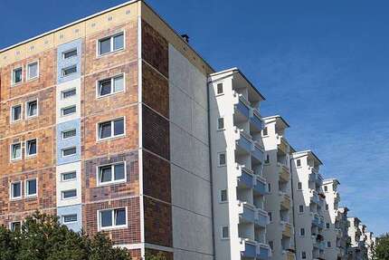 Wohnung zum Mieten in Rostock 406 € 61.85 m²