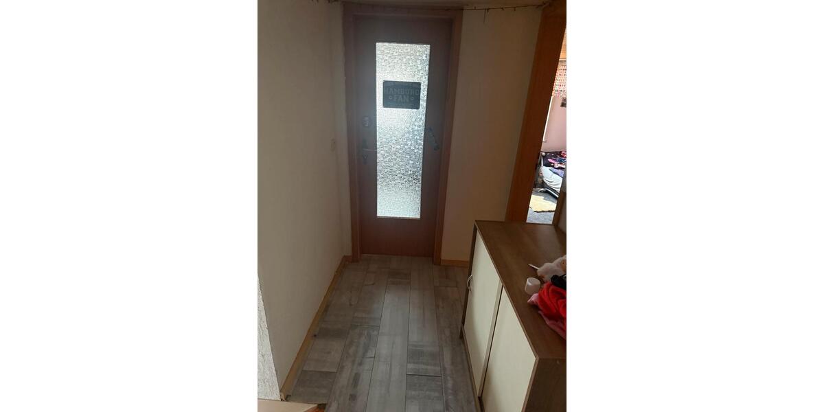 Etagenwohnung Hohn - 4 Zimmer, 110 m&sup2;, 990&euro; | Angebot:24590124