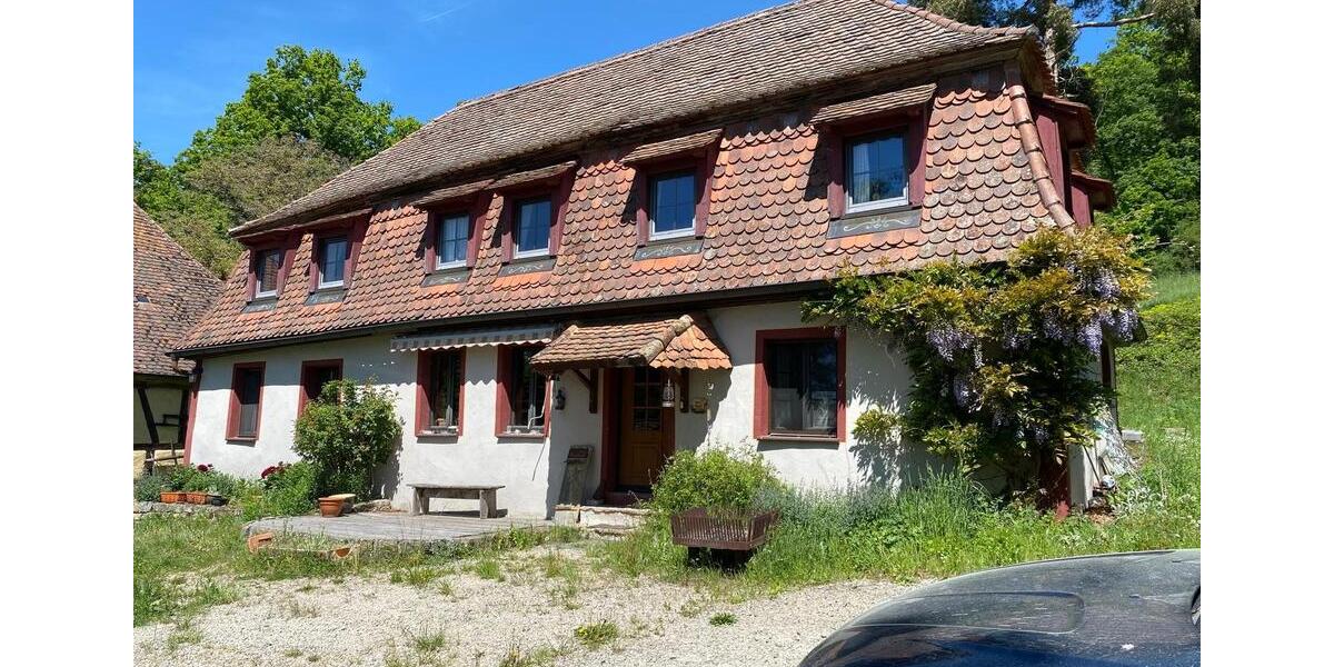 Bauernhaus, Landhaus Oberdachstetten - 5 Zimmer, 160 m&sup2;, 1.200&euro; | Angebot:24682550