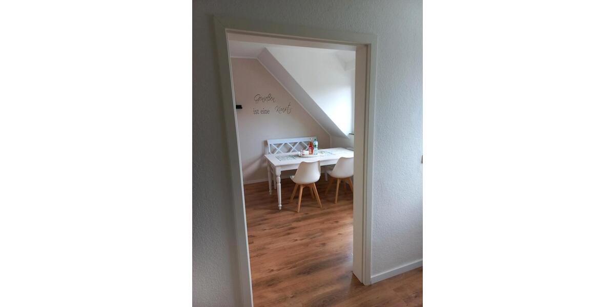 Dachgeschoßwohnung Bad Essen - 4 Zimmer, 88 m&sup2;, 750&euro; | Angebot:24609453