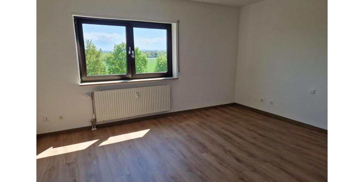 Etagenwohnung Karlsruhe Neureut - 2 Zimmer, 76 m&sup2;, 1.070&euro; | Angebot:26690169